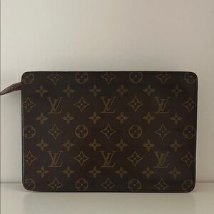 Louis Vuitton Classic Monogram Toiletry Bag/ Clutch